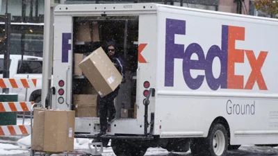 Cyber Monday shoppers expected to set a record on the year's biggest day for online shopping