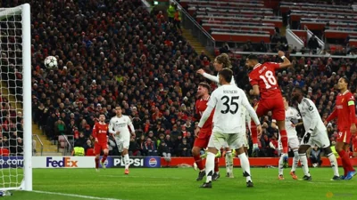 Liverpool defeat Real Madrid 2-0 to top Champions League