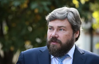 Олигарх Константин Малофеев судится с издательством, опубликовавшим книгу «Крипта» журналиста Андрея Захарова