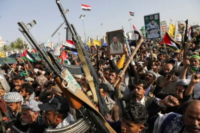 Protesters, mainly Houthi supporters, rally to show support to Palestinians in the Gaza Strip and Lebanon's Hezbollah, in Sanaa, Yemen September 27, 2024. REUTERS/Khaled Abdullah