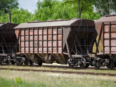 "Укрзалізниця" зафіксувала кілька рекордів із вантажних перевезень. У лідерах з експорту – аграрії й металурги