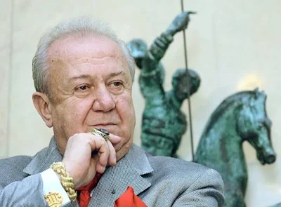 Умер скульптор Зураб Церетели — помощник скульптора/«РИА Новости»