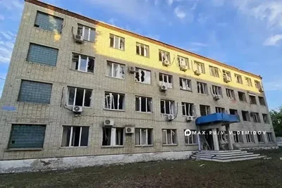 В Белгороде при атаке дрона погиб человек, возникли перебои с подачей воды и электричества, в Ярославле из-за атаки перекрывали выезд в Москву