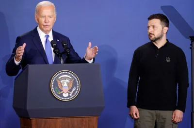 Joe Biden and Volodymr Zelensky