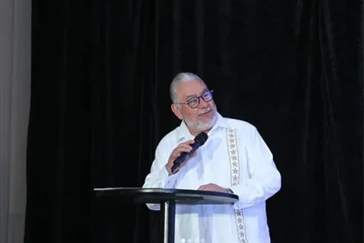 President of Mexico's Confederation of Industrial Chambers Alejandro Malagón Barragán speaks at a microphone