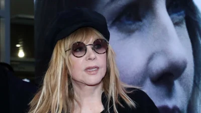 Алла Пугачева выпустила две новые песни. Обе — о войне