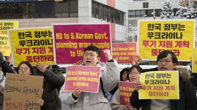 South Koreans oppose arms for Ukraine as envoy visits