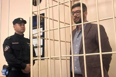 Суд в Петербурге приговорил связанного с Евгением Пригожиным медиаменеджера к 10 годам лишения свободы
