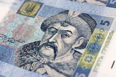 Ukraine agrees on restructuring its external public debt