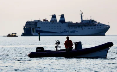 Паром, который не пустили в порт Сочи, вернулся в Трабзон