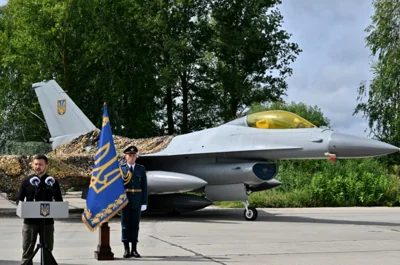 Zelenskyy says Ukraine has received first F-16 jets