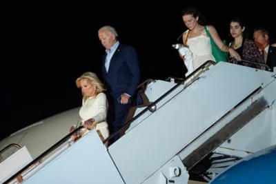 Joe Biden arrives at Hagerstown airport with his family.