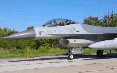 F-16 – в Україні: Зеленський показав перші західні винищувачі (відео)