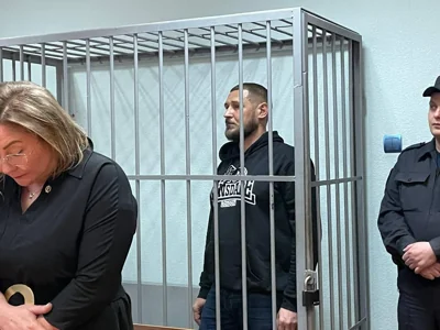 Суд оставил на свободе основателя «Прекрасной России» Евгения Анисимова, обвиняемого в клевете