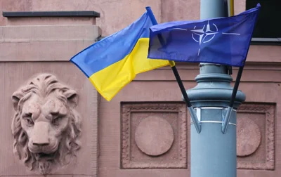 Ученые призвали НАТО пригласить Украину в Альянс,