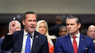 Суд обязал администрацию Трампа не стирать чат, куда добавили главреда The Atlantic