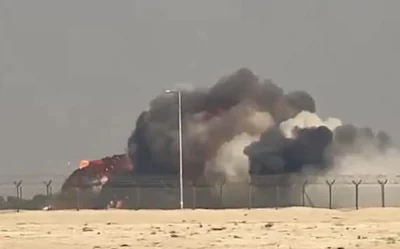 Индийский истребитель разбился на авиашоу в Дубае. Видео