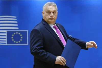 Орбан хочет снова сделать Европу великой или хотя бы придать ей трамповского блеска,