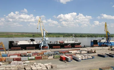 Украинские беспилотники атаковали каспийский морской порт Оля