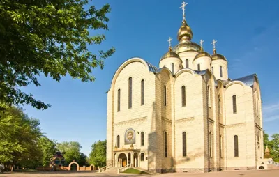 В главном храме Черкасс произошла драка. Накануне собор перешел в ПЦУ