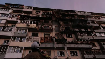 Российские войска нанесли массированный удар по Киеву. Четыре человека погибли, десятки пострадали