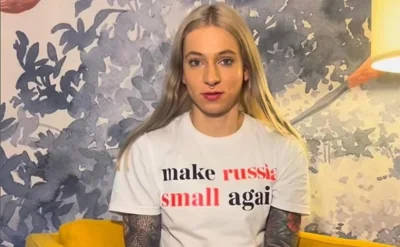 Литовку сняли с ЧМ по фитнесу из-за футболки make Russia small again