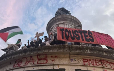 У Парижі спалахнули протести через перемогу на виборах партії Марін Ле Пен