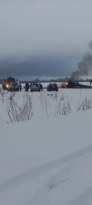 ❗️Вертолет упал в Волосовском районе Ленобласти. Экипаж погиб