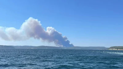 Росіяни заявили про атаку безпілотників на пором в порту "Кавказ": виникла пожежа, є загиблий