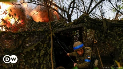 Ukraine updates: Russia 'bogged down' on border, Kyiv says