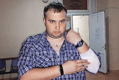 Внештатный корреспондент «Известий» Александр Мартемьянов погиб при ударе дрона по машине на трассе Донецк-Горловка