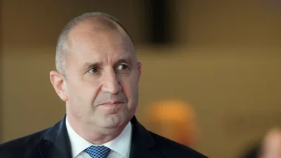 Президент Болгарии отказался возглавить делегацию страны на саммите НАТО