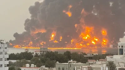 Израиль нанёс удары по порту Ходейда, подконтрольному йеменским хуситам