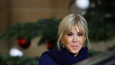 Парижский суд признал виновными 10 человек в распространении фейков о Брижит Макрон