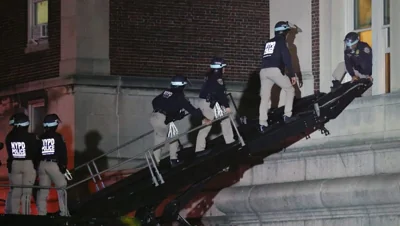 Police enter Columbia University building barricaded by students as protests rock US campuses