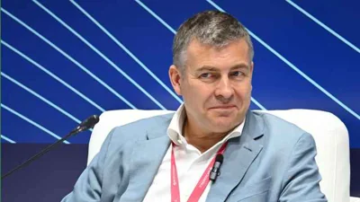 В России появился новый миллиардер, заработавший на препаратах против коронавируса и средствах от ожирения