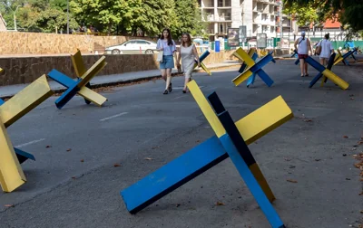 В Одесі лунають вибухи, є загроза балістики