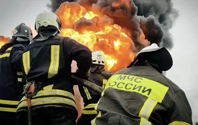 У Ростовській області масштабна пожежа біля нафтобази (фото, відео)