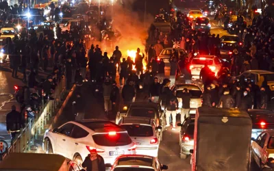 Трамп отменил встречи с властями Ирана. Что известно о протестах в стране