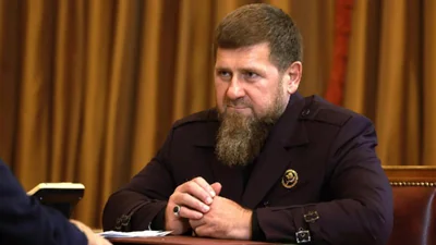 Кадыров, комментируя слухи об отставке, заявил, что сам просит об освобождении от должности главы Чечни (цитата по «Чечня Сегодня»):