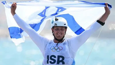 Израильтянин Том Реувени завоевал «золото» Олимпиады по виндсерфингу