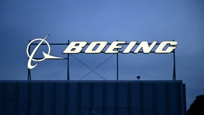 Boeing to lay off 10 percent of workforce