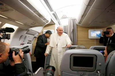 Pope defies health fears on historic Asia-Pacific tour