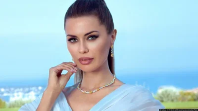 📹 Опубликовавшая видеообращение к Владимиру Путину блогер Виктория Боня записала видео, на котором поблагодарила Кремль "за то, что не прошли мимо", и сказала, что не знает, какая у нее дальше будет судьба, но "оно того стоило"