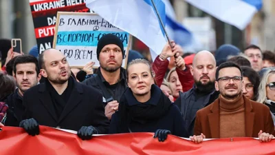 На Владимира Кара-Мурзу, Юлию Навальную и Илью Яшина возбудили уголовные дела по четырем статьям за организацию митинга в Берлине 1 марта