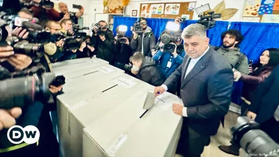 Romania votes for a new president with far-right seeking win