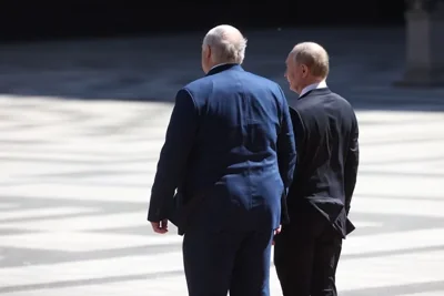 Почему главой своей администрации Лукашенко поставил Дмитрия Крутого? Он может стать преемником?