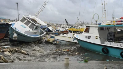 Hurricane Beryl takes aim at the Mexican resort of Tulum as a Category 3 storm