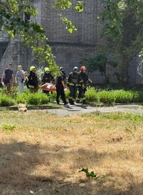 Как минимум 9 человек погибли в Днепре в результате ракетного удара