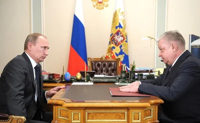 Konstantin Romodanovsky (right) was allegedly Vladimir Putin's (left) eyes and ears in several government departments